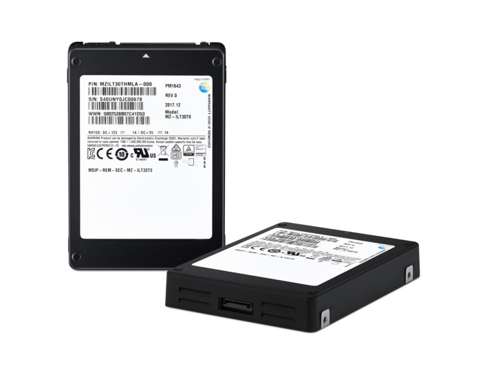 Photo of סמסונג מכריזה על כונן SSD גדול במיוחד בנפח של 30TB טרה בייט